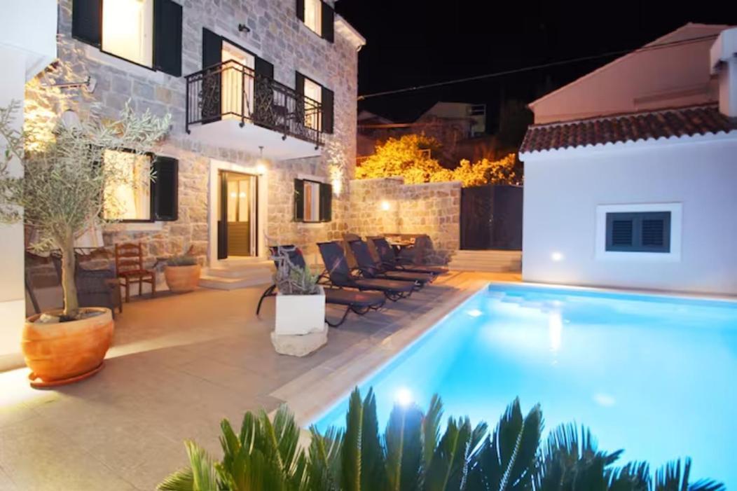Villa Filipetti With Heated Pool Μακάρσκα Εξωτερικό φωτογραφία